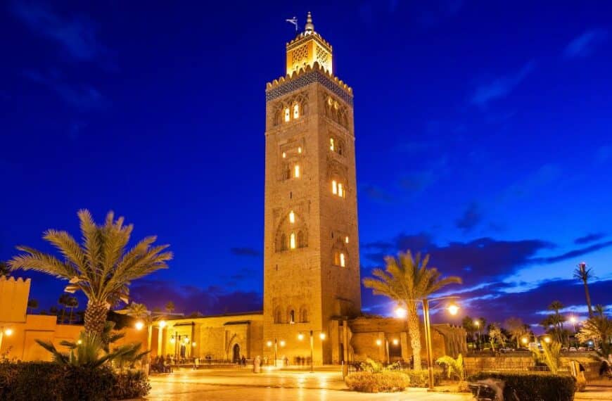 Mezquita Koutoubia: la historia del símbolo icónico del horizonte de Marrakech